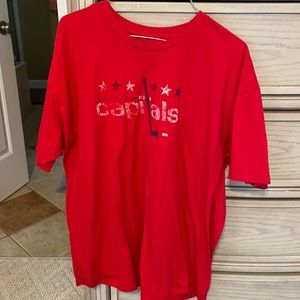 Washington Capitals TShirt.